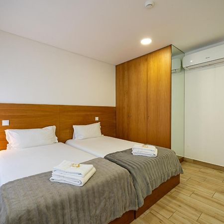 Central Suites Сан-Жуан-да-Мадейра Екстер'єр фото