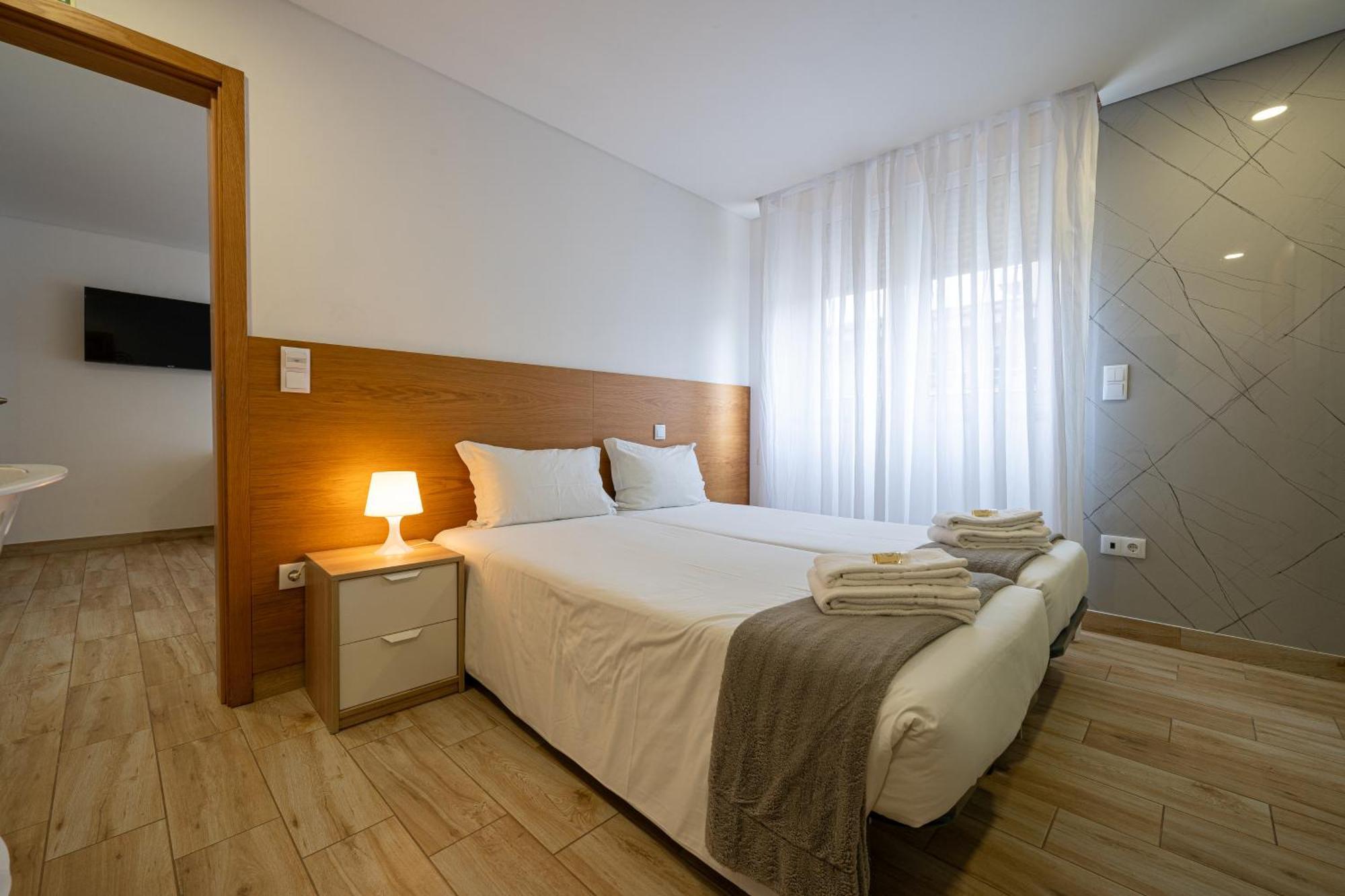 Central Suites Сан-Жуан-да-Мадейра Екстер'єр фото